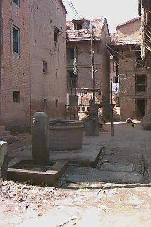 sidhi6.jpg (24357 bytes)