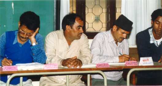 worksh_1.jpg (19947 bytes)