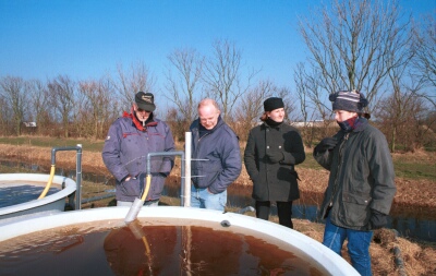 helo_6_7_7.jpg (53419 bytes)